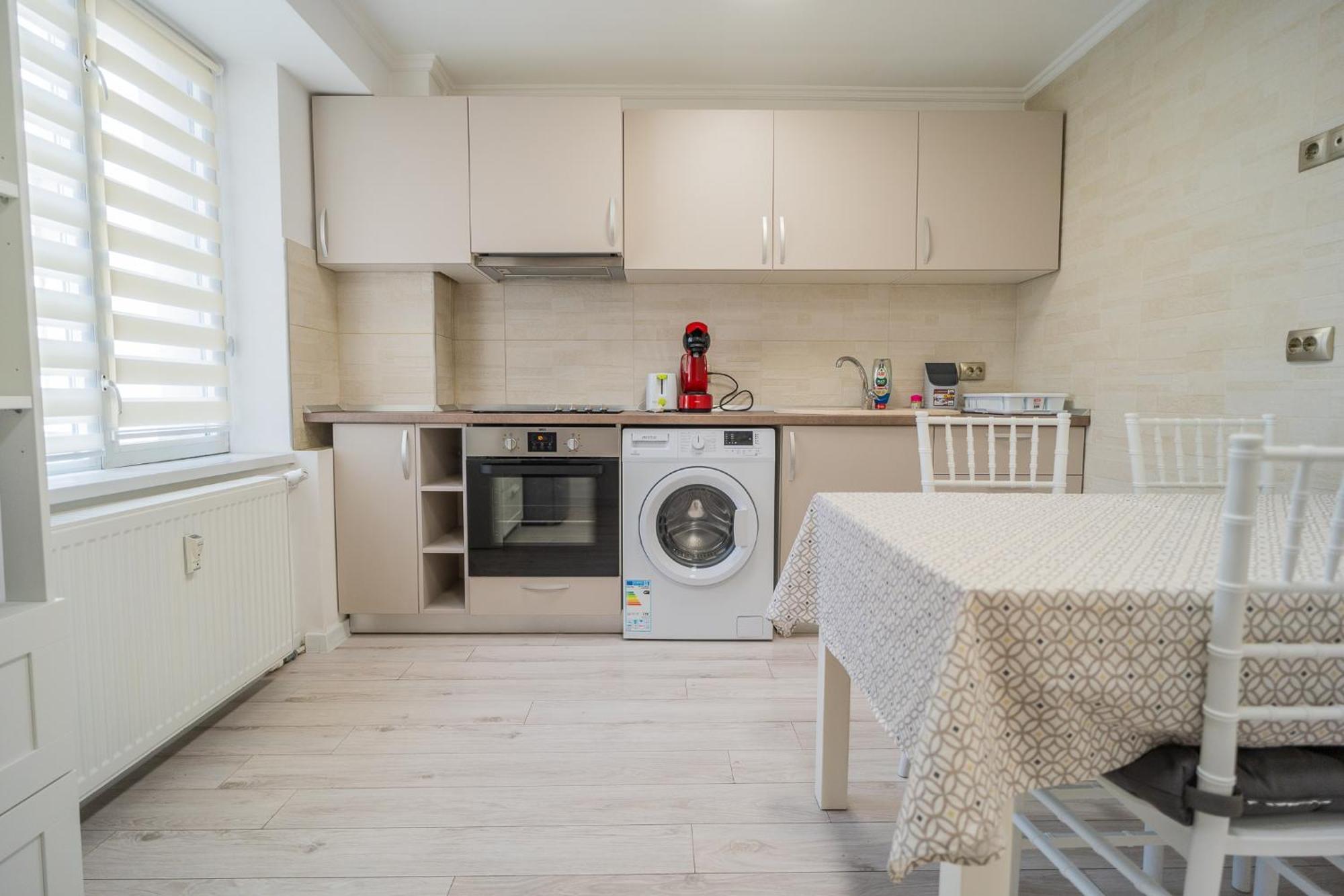 Luxury 2Br On Decebal Avenue Apartment Bukares Bagian luar foto