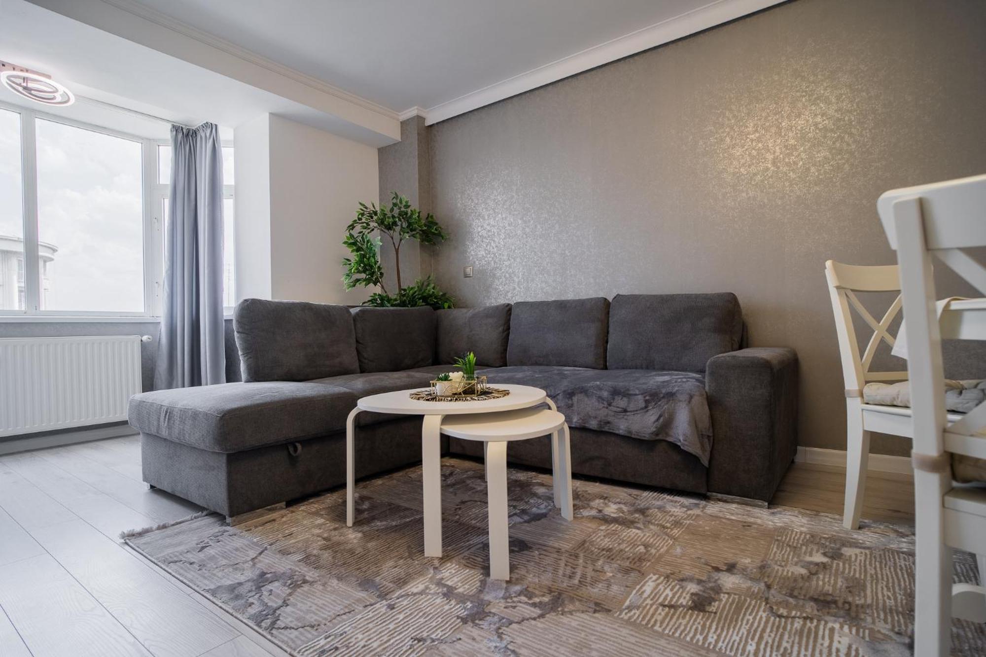 Luxury 2Br On Decebal Avenue Apartment Bukares Bagian luar foto