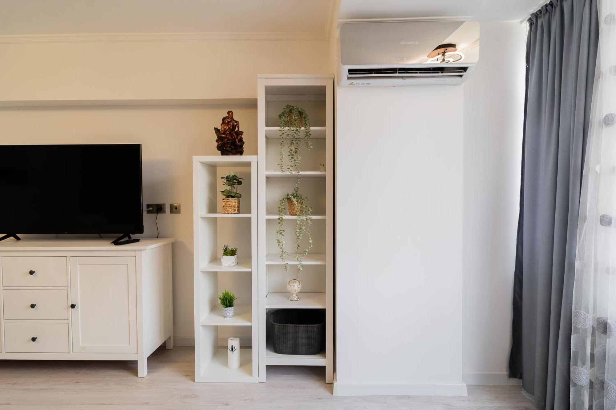 Luxury 2Br On Decebal Avenue Apartment Bukares Bagian luar foto